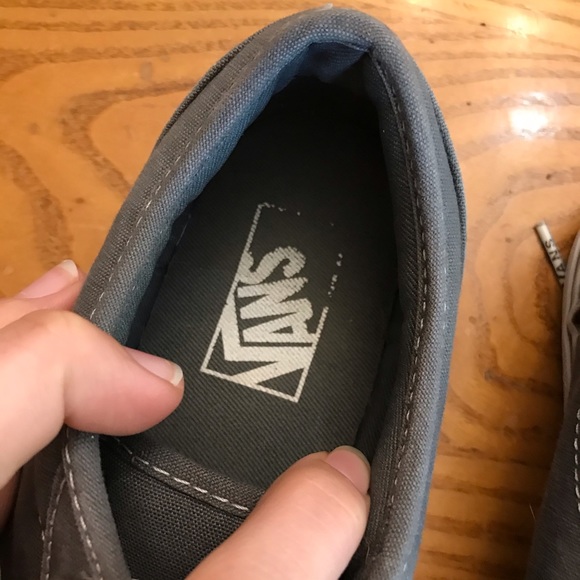Like new VANS size 10! - Picture 3 of 5